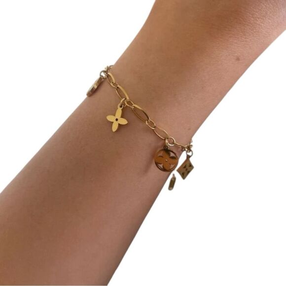Four Leaf Clover Gold Plated Chain Charms Bracelet - Picture 4 of 7